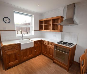 2 bedroom cottage to rent - Photo 1