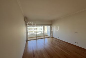 Apartamento T3 em Lisboa