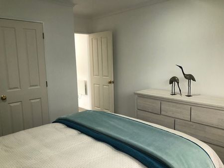 Stunning Fully Furnished Home Near Lake Taupō - Photo 3