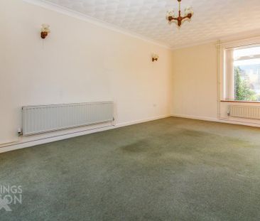 3 bedroom end of terrace house to rent - Photo 3