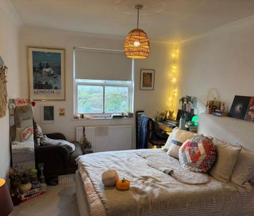 2 bedroom flat to rent - Photo 6