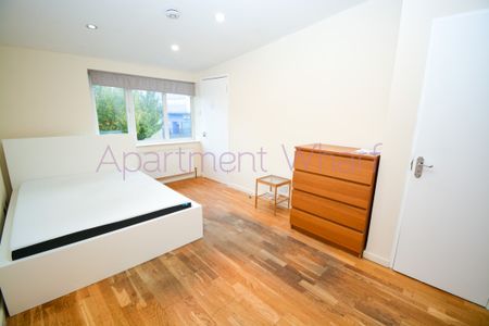 Edwin Street, E16 1QA, London - Photo 3