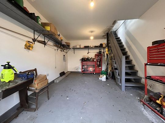 4 bedroom townhouse to rent - Photo 1