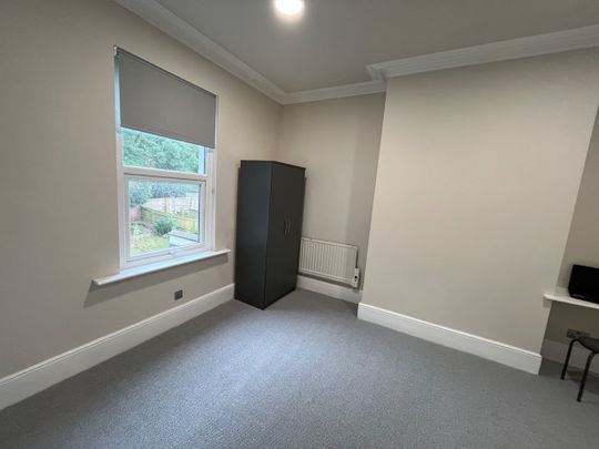 1 Bed Flat, Moreton Road, CR2 - Photo 1