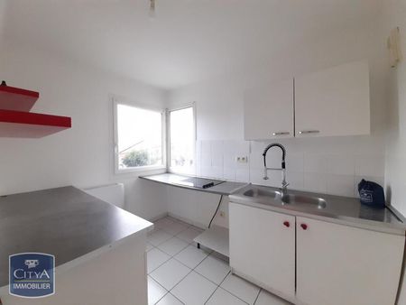 Location Appartement 2 pièces 47m² CORBEIL ESSONNES 91100 - Photo 5