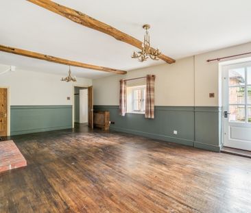 4 bedroom house to rent - Photo 2