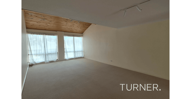 Tranquil nature close to amenities in Adelaide’s premium suburb - Photo 1