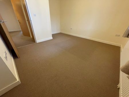 Lansdowne Road, Bournemouth - Photo 2