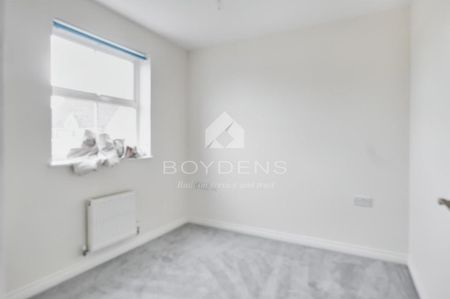 3 bedroom terraced house to rent - Photo 3