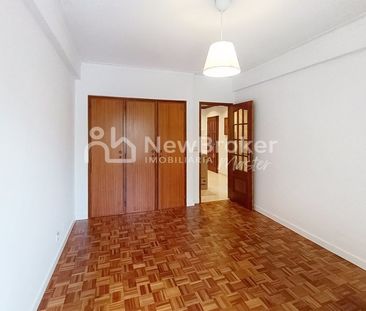 Algueirão-Mem Martins, Lisbon - Photo 3