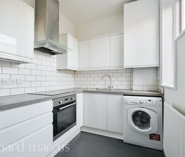Muswell Hill Broadway, Muswell Hill - Photo 4