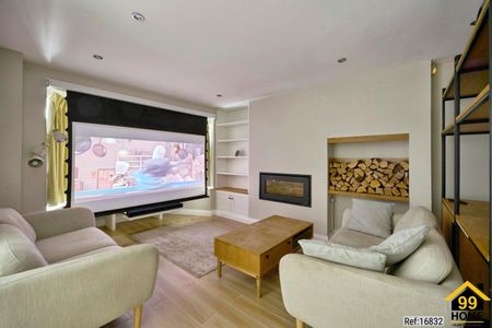4 bed End of Terrace in Barnfield Avenue , Kingston upon Thames, KT2 5RE - Photo 4