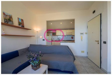 Trilocale via Sardi, Centro, Varazze - Photo 3