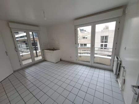 Location appartement T5 116.00m² à Reims (51100) - Photo 3