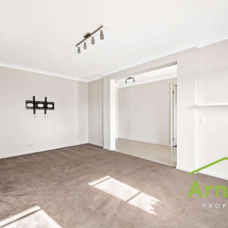 PERFECTLY SITUATED 4 BEDROOM HOME - Photo 1