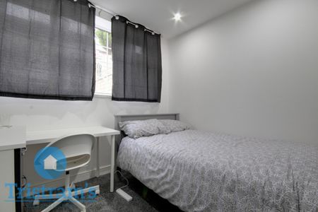 5 bed Semi-Detached House for Rent - Photo 5