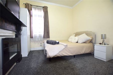 Brook Road, Thornton Heath, CR7 - Photo 2