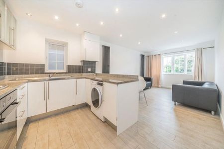 2 bedroom flat to rent - Photo 5