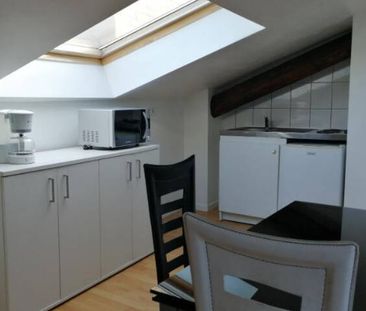 *Studio meublé à louer sur Metz centre - Photo 2