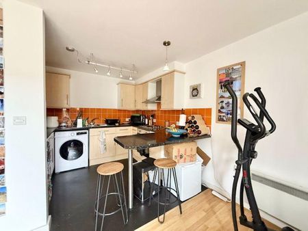 1 bedroom apartment to rent - Photo 4