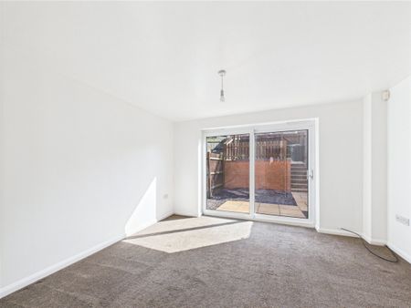 Avocet Close, Heanor, Derbyshire, DE75 - Photo 2