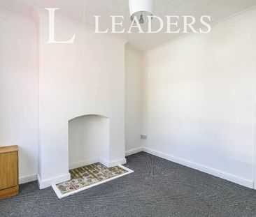 2 bedroom house to rent Ashworth Street, Stoke-on-Trent, ST4 - Photo 2