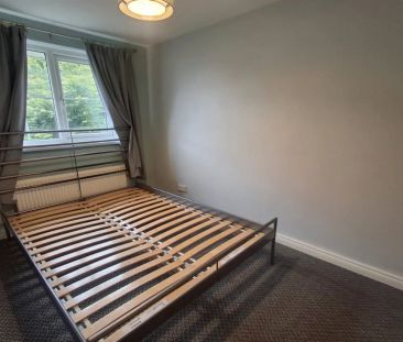 9 Sandringham Mews - Photo 1