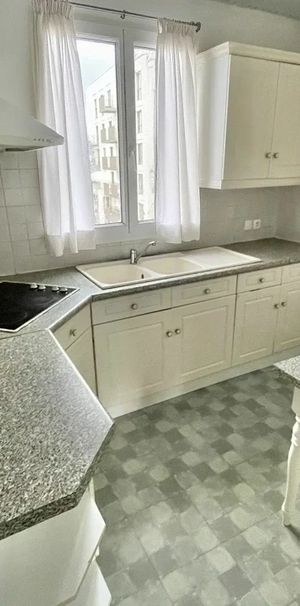 A LOUER - T3 TRAVERSANT et LUMINEUX QUARTIER SAINT DONATIEN - Photo 1