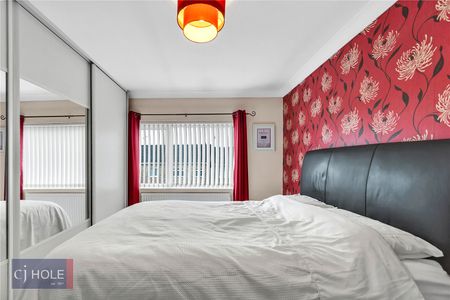 Rodborough Way, - Photo 5