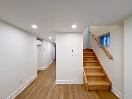 For Lease - 275 Mortimer Avenue, Toronto, Ontario - Photo 3