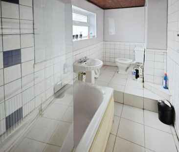 2 bedroom house to rent - Photo 1