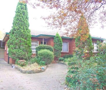 Three Bedroom Family Home - Photo 1