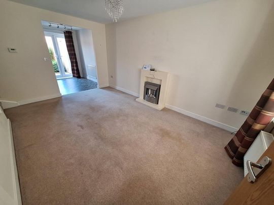 2 bedroom semi-detached house to rent - Photo 1