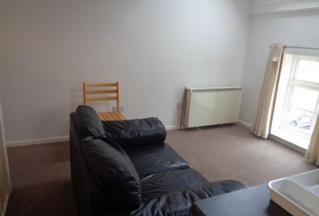 Flat 1 Kamla Lodge, 28-35 Gresham Street, Lincoln, LN1 1PZ - Photo 3