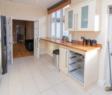 Room in a Shared House, Melrose Avenue, CR4 - Photo 5