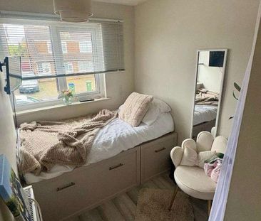 Stour Road, Crayford, Kent, DA1 - Photo 2