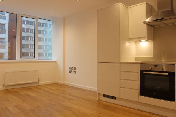 1 Bed Flat, Landsowne Road, CR0 - Photo 1