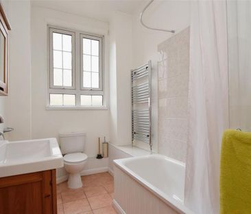 1 bedroom flat to rent - Photo 6