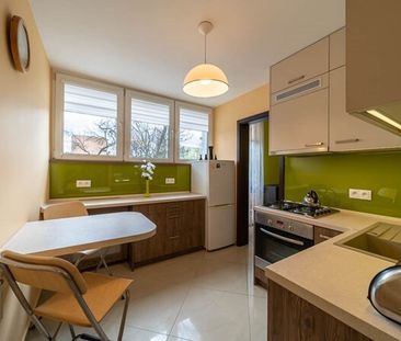 Łódź, Dąbrowa, Władysława Broniewskiego - Photo 6