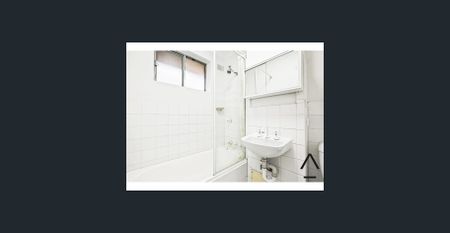 Bright and modern two-bedroom apartment in Concord - Photo 5