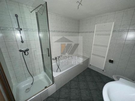 Für Junggebliebene: Tolle 2-Zimmer Wohnung mit Balkon im ruhigen Hinterhaus! - Photo 4