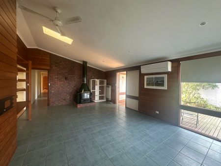 Waterfront Living at Its Finest – Unbelievable Views! - Photo 2