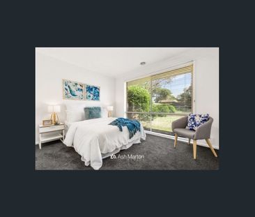 Family Living Made Easy - Photo 3