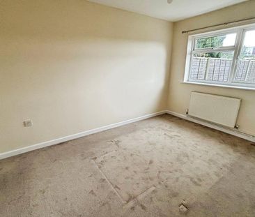 2 bedroom detached bungalow to rent - Photo 3