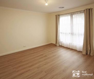 Beautifully Presented, Recently Renovated Unit - Photo 4