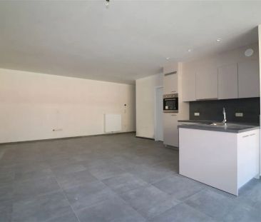 Heel recent gebouw, lift, terras, garage, 1 grote slpk. te Scherpen... - Foto 5