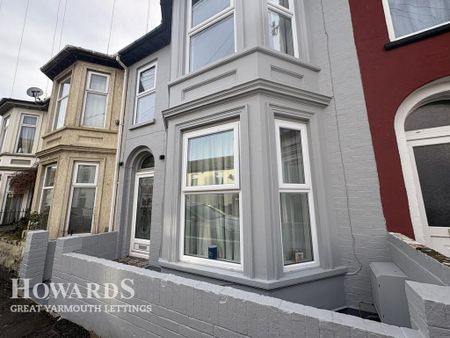 1 bedroom in a house share to rent - Photo 5