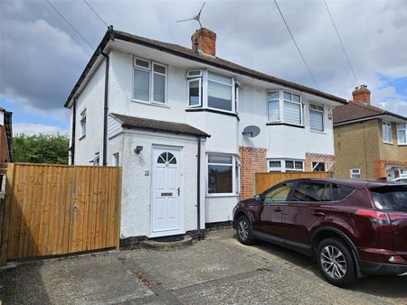 1 bedroom property to rent - Photo 3