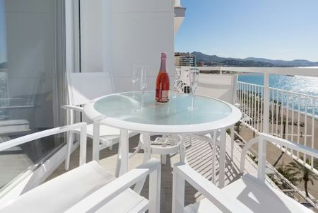 Calle Pintor Martínez Virel, Málaga, Andalusia 29016 - Photo 4