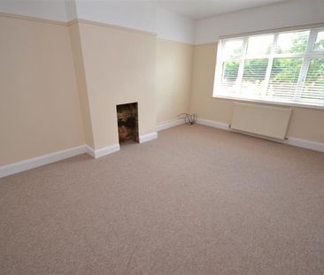 2 bedroom maisonette to rent - Photo 1